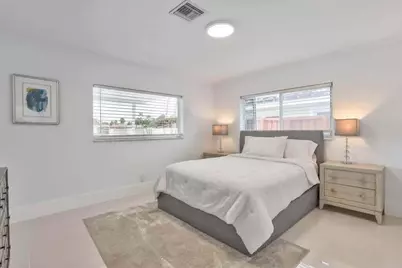 1631 Poinsettia Drive, Fort Lauderdale, FL 33305 - Photo 16