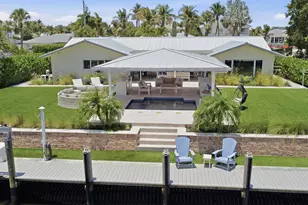 16 Leeward Cir, Tequesta, FL 33469 - Photo 2