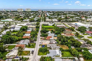 218 Glouchester St, Boca Raton, FL 33487 - Photo 34