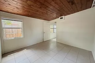 735 46th St, West Palm Beach, FL 33407 - Photo 14