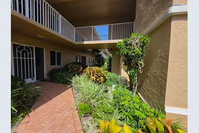 5951 Regal Glen Drive #104, Boynton Beach, FL 33437 - Photo 4