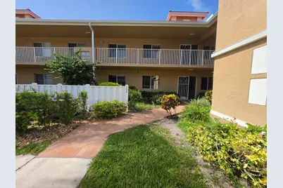 5951 Regal Glen Drive #104, Boynton Beach, FL 33437 - Photo 2