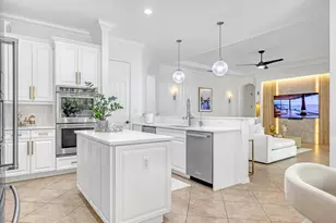 8541 Butler Greenwood Dr, Royal Palm Beach, FL 33411 - Photo 16