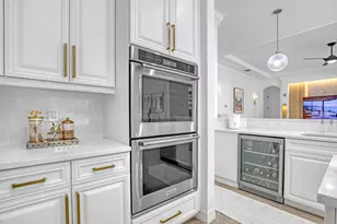 8541 Butler Greenwood Dr, Royal Palm Beach, FL 33411 - Photo 18