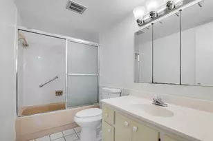 19001 NE 14th Ave, Miami, FL 33179 - Photo 22