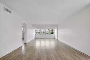 19001 NE 14th Ave, Miami, FL 33179 - Photo 6