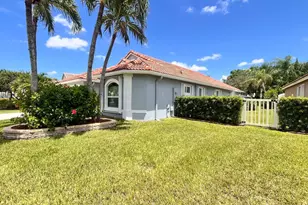 1627 Oak Berry Cir, Wellington, FL 33414 - Photo 32
