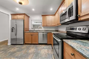 1107 St Andrews Rd, Hollywood, FL 33021 - Photo 10