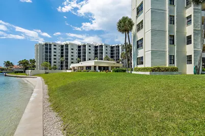 19800 Sandpointe Bay #104, Tequesta, FL 33469 - Photo 36