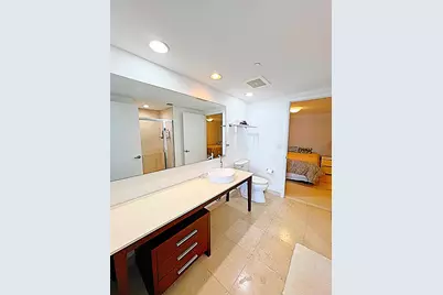 495 Brickell Avenue #1605, Miami, FL 33131 - Photo 20