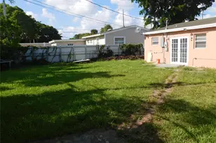 1511 SW 63rd Ave, North Lauderdale, FL 33068 - Photo 12