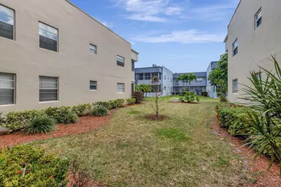 52 Burgundy B, Delray Beach, FL 33484 - Photo 40