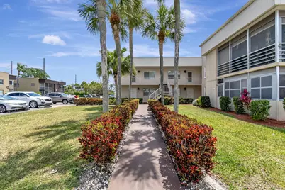 52 Burgundy B, Delray Beach, FL 33484 - Photo 6