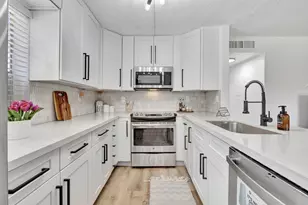 52 Burgundy B, Delray Beach, FL 33484 - Photo 18