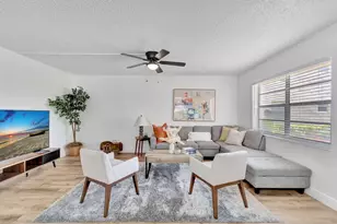 52 Burgundy B, Delray Beach, FL 33484 - Photo 12