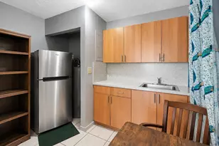 1067 W 43rd Pl, Hialeah, FL 33012 - Photo 18