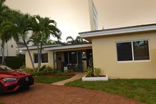1743 Rodman St, Hollywood, FL 33020 - Photo 8