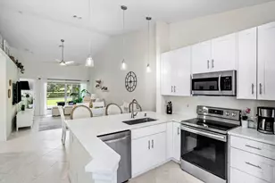 15116 W Tranquility Lake Dr, Delray Beach, FL 33446 - Photo 4