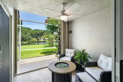 15116 W Tranquility Lake Drive, Delray Beach, FL 33446 - Photo 12