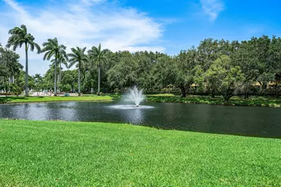 15116 W Tranquility Lake Drive, Delray Beach, FL 33446 - Photo 14