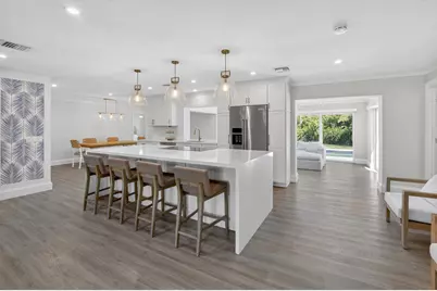 135 SE 28th Court, Boynton Beach, FL 33435 - Photo 4