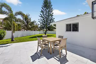135 SE 28th Ct, Boynton Beach, FL 33435 - Photo 40