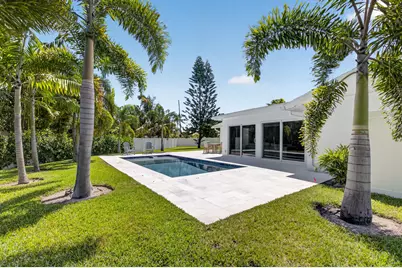 135 SE 28th Court, Boynton Beach, FL 33435 - Photo 46