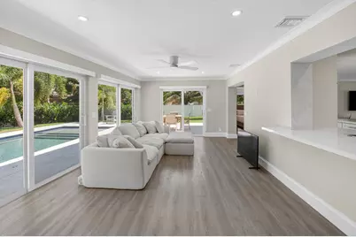 135 SE 28th Court, Boynton Beach, FL 33435 - Photo 22