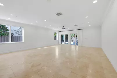 1812 NE 26th Avenue, Fort Lauderdale, FL 33305 - Photo 14