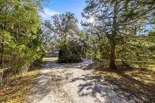 10377 SW 186th Ave, Dunnellon, FL 34432 - Photo 2