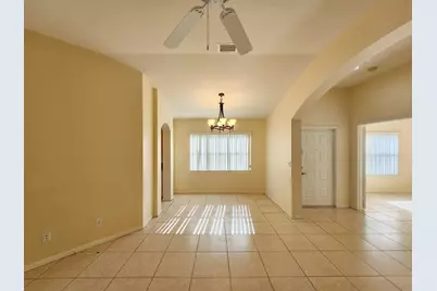 12827 Hampton Lakes Circle, Boynton Beach, FL 33436 - Photo 8
