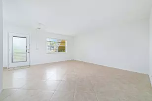 552 Normandy L Ln, Delray Beach, FL 33484 - Photo 6