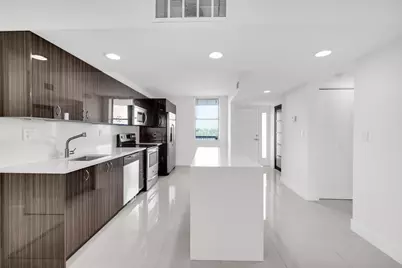2768 Carambola Circle S #501, Coconut Creek, FL 33066 - Photo 8