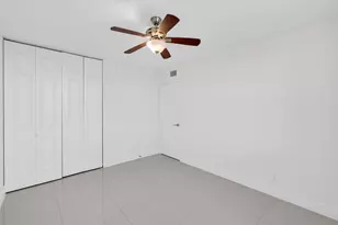 2768 Carambola Cir S, Coconut Creek, FL 33066 - Photo 32