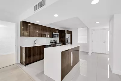 2768 Carambola Circle S #501, Coconut Creek, FL 33066 - Photo 6