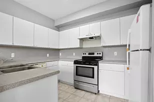 2019 Shoma Dr, Royal Palm Beach, FL 33414 - Photo 4