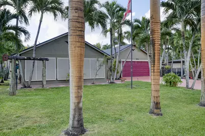 1672 Erie Terrace, Palm Springs, FL 33406 - Photo 4