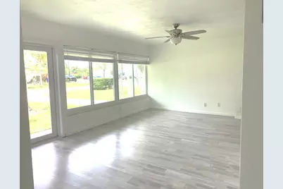 2219 SE 13th Street, Pompano Beach, FL 33062 - Photo 10