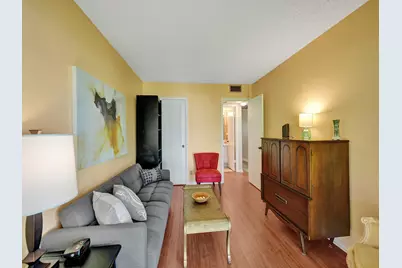 232 Farnham J #232, Deerfield Beach, FL 33442 - Photo 14