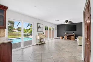 6233 Willoughby Cir, Lake Worth, FL 33463 - Photo 6