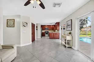 6233 Willoughby Cir, Lake Worth, FL 33463 - Photo 8