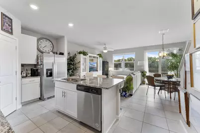 3947 SE Mentmore Lane, Stuart, FL 34997 - Photo 2