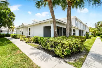4952 Southard Street, Lake Worth, FL 33463 - Photo 4