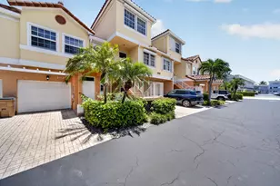 1998 NE 7th St, Deerfield Beach, FL 33441 - Photo 2