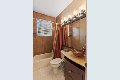 3254 NW 22nd Avenue, Oakland Park, FL 33309 - Photo 36