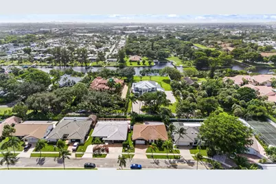 5223 Deerhurst Crescent Circle, Boca Raton, FL 33486 - Photo 6