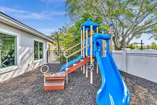 556 Sanderling Cir, Deerfield Beach, FL 33442 - Photo 28