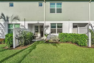 556 Sanderling Cir, Deerfield Beach, FL 33442 - Photo 16