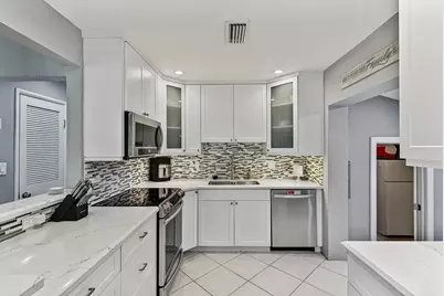 800 SW 19th Street, Fort Lauderdale, FL 33315 - Photo 12