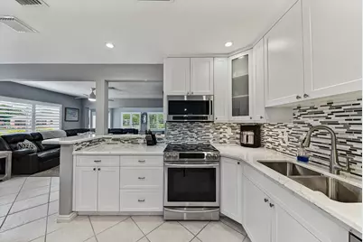 800 SW 19th Street, Fort Lauderdale, FL 33315 - Photo 14